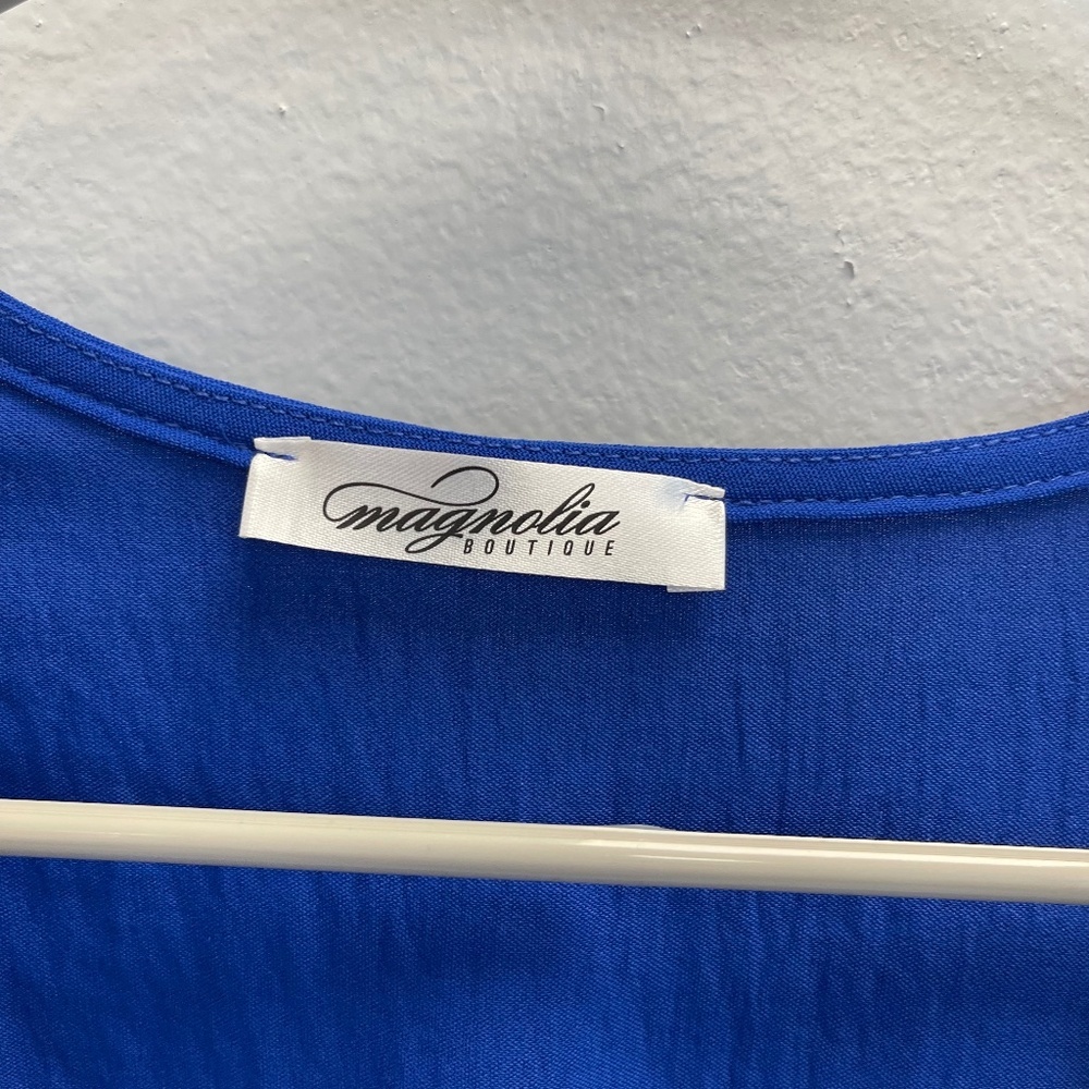 Magnolia Plunge Neck Royal Blue Peplum Blouse - Size Large - Picture 3 of 4